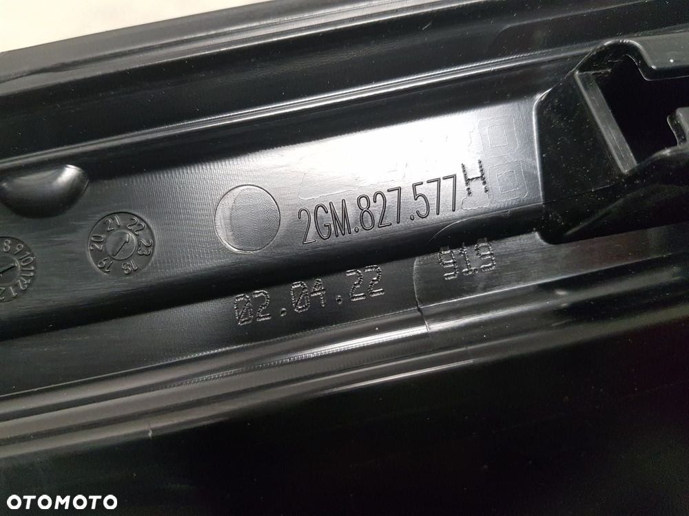 ORYGINALNA BLENDA KLAPY TYLNEJ  VW T-CROSS 18-24 2GM827577H - 3