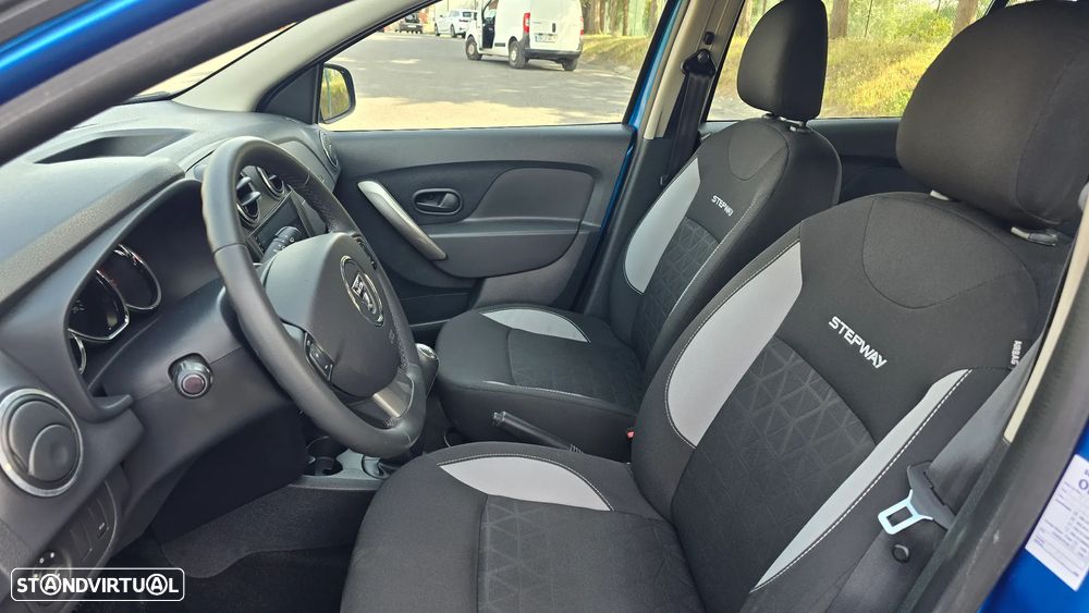 Dacia Sandero 0.9 TCe Stepway - 31