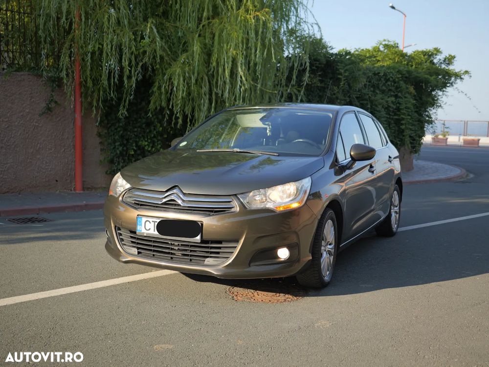 Citroën C4 e-HDi 115 Exclusive - 1