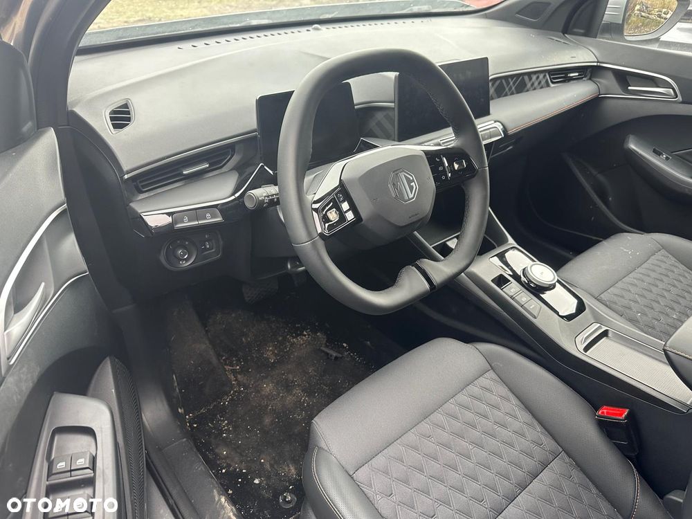 MG MG3 1.5 HEV+ Exclusive - 8
