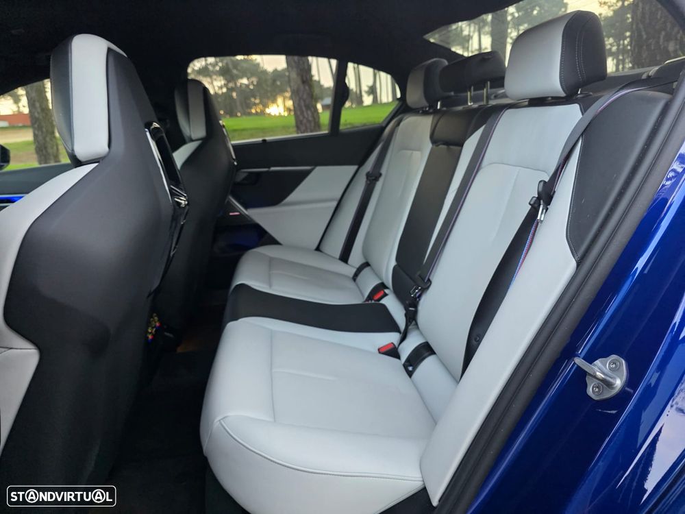 BMW M5 Standard - 22