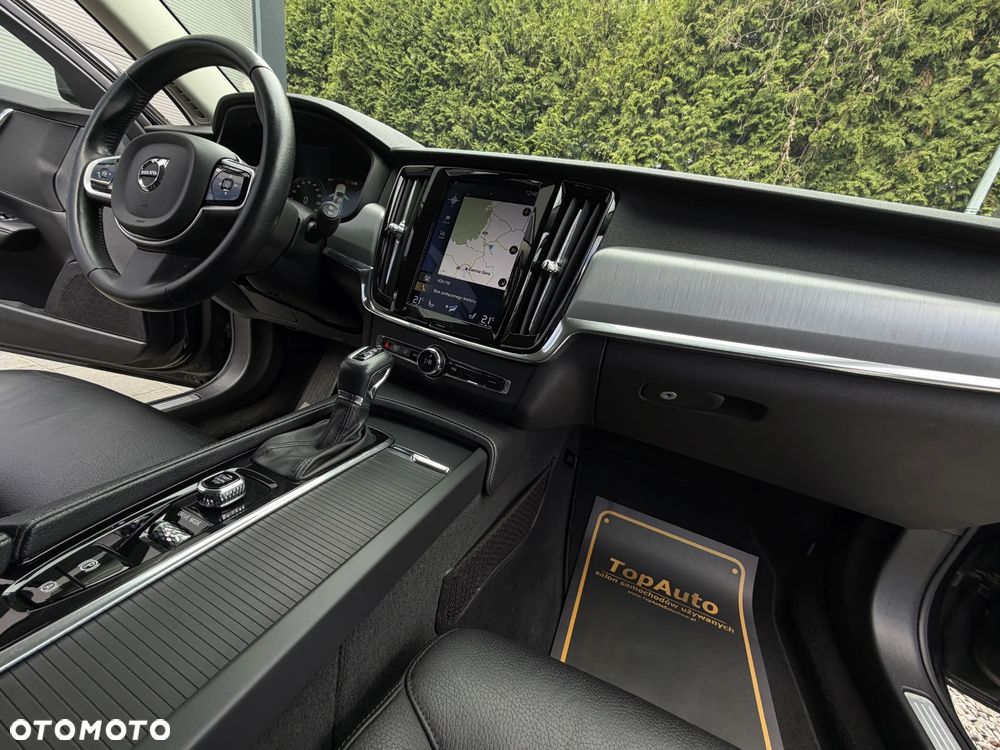 Volvo V90 D3 Geartronic Momentum Pro - 15