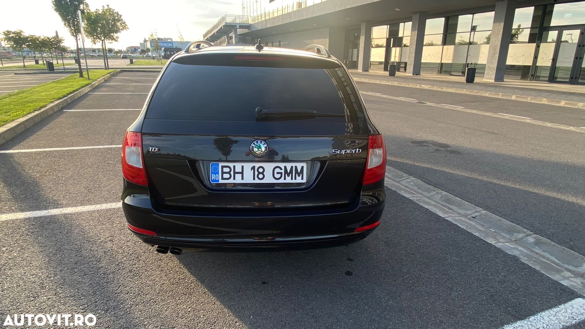 Skoda Superb 2.0 TDI Active - 4