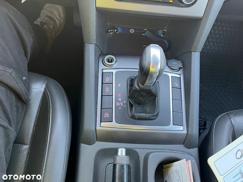 Volkswagen Amarok 2.0 BiTDI Autm Highline - 18