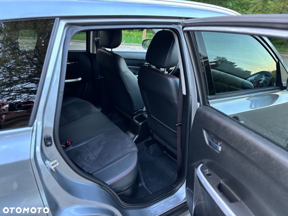 Suzuki Vitara - 12