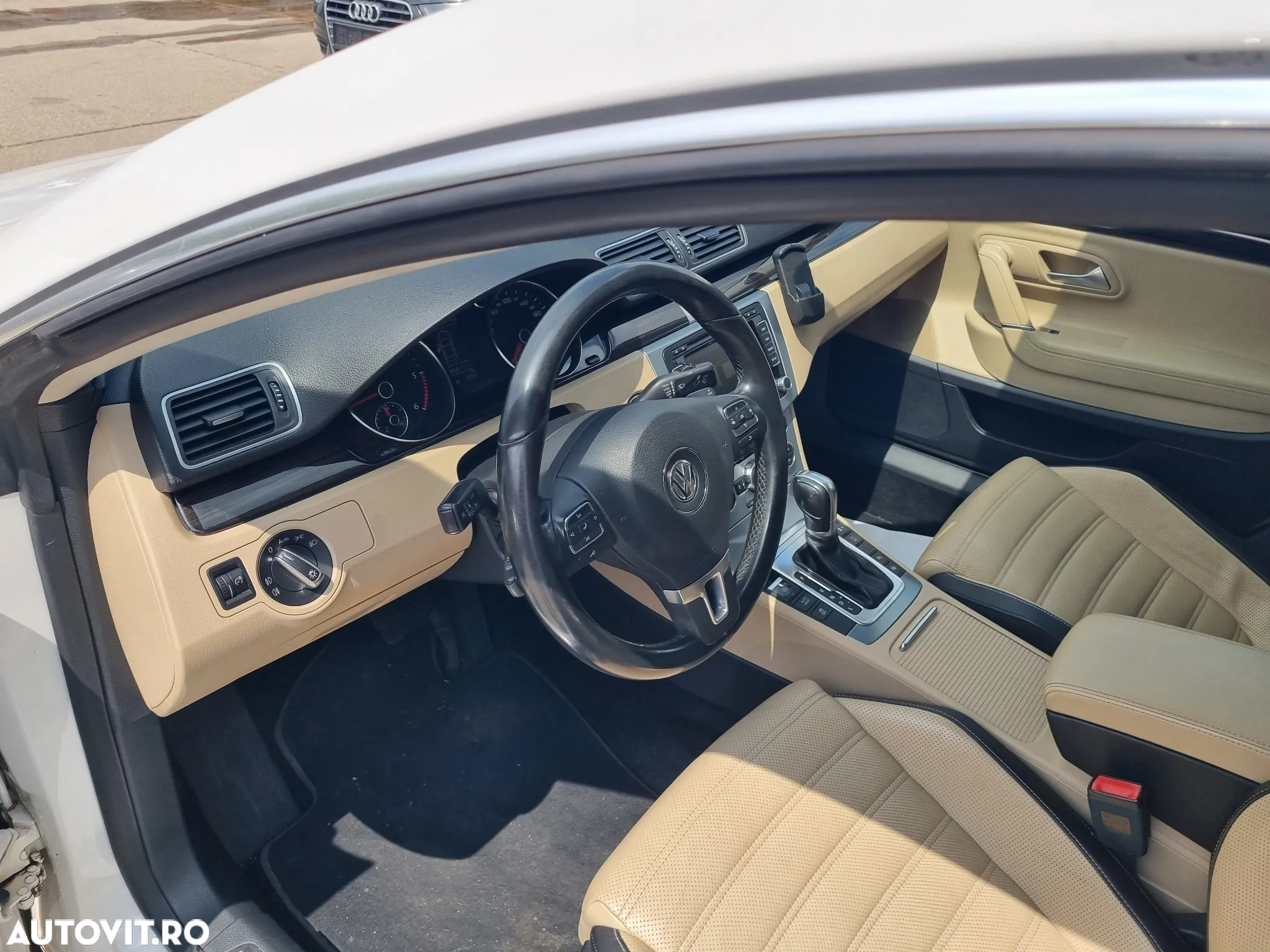 Volkswagen Passat CC 2.0 TDI BlueMotion Technology DSG - 8