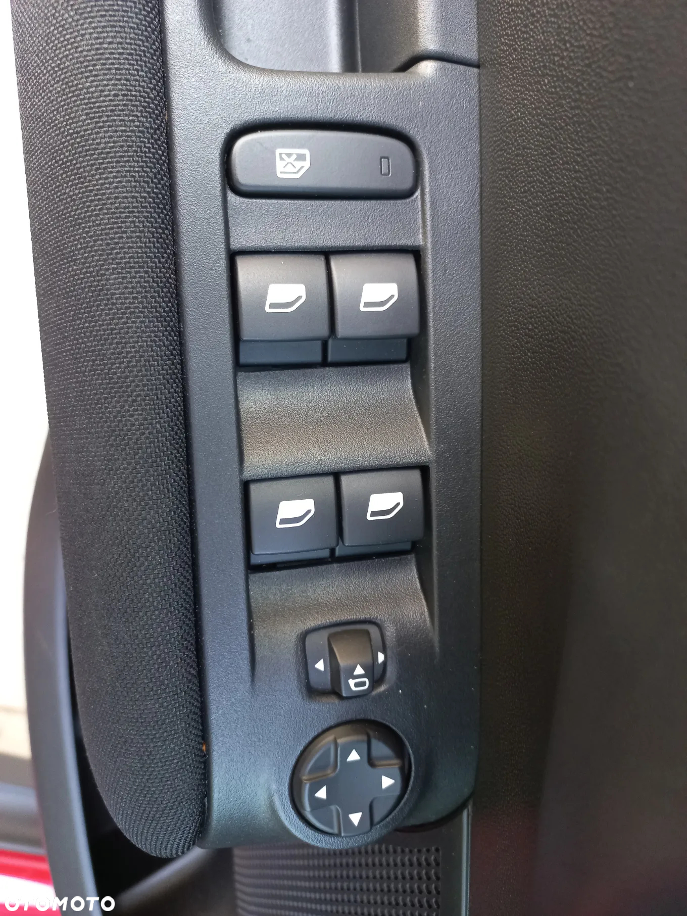Citroën C3 Aircross 1.2 PureTech Plus S&S EAT6 - 16
