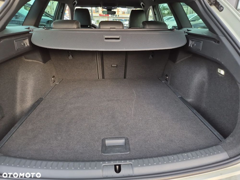 Cupra Leon Sportstourer 1.5 eTSI DSG - 12