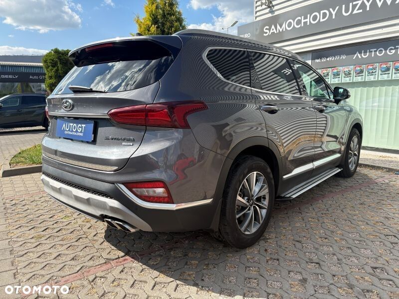 Hyundai Santa Fe 2018 photo 2