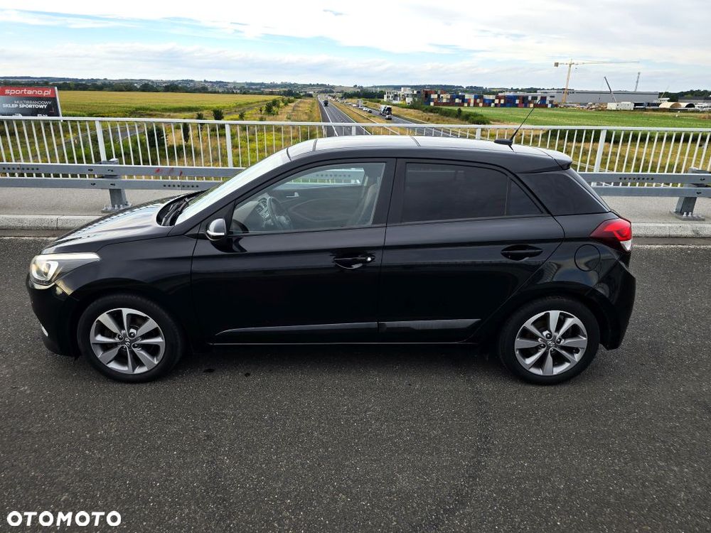 Hyundai i20 1.4 CRDi Style EU5 - 10