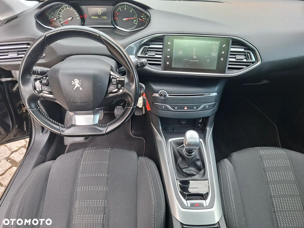 Peugeot 308 HDi FAP 150 Business Line Niveau 2 - 23