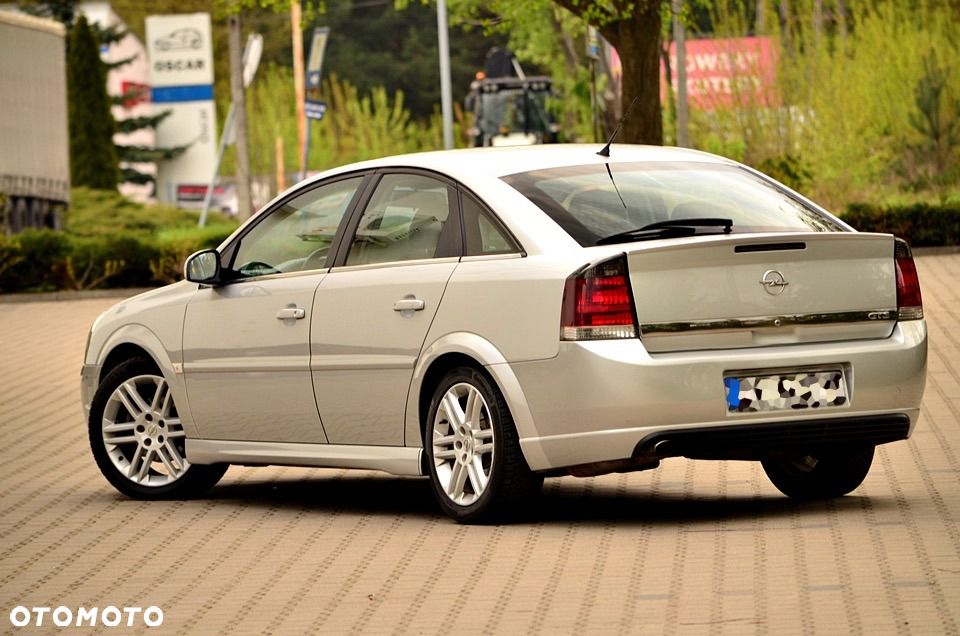 Opel Vectra 1.8 GTS - 11