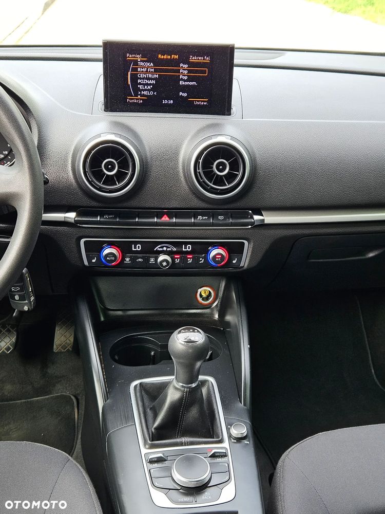 Audi A3 Sportback 1.4 TFSI Ambition - 12