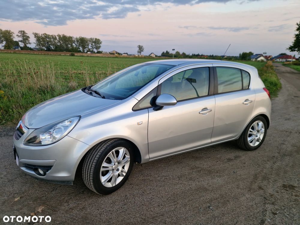 Opel Corsa - 25