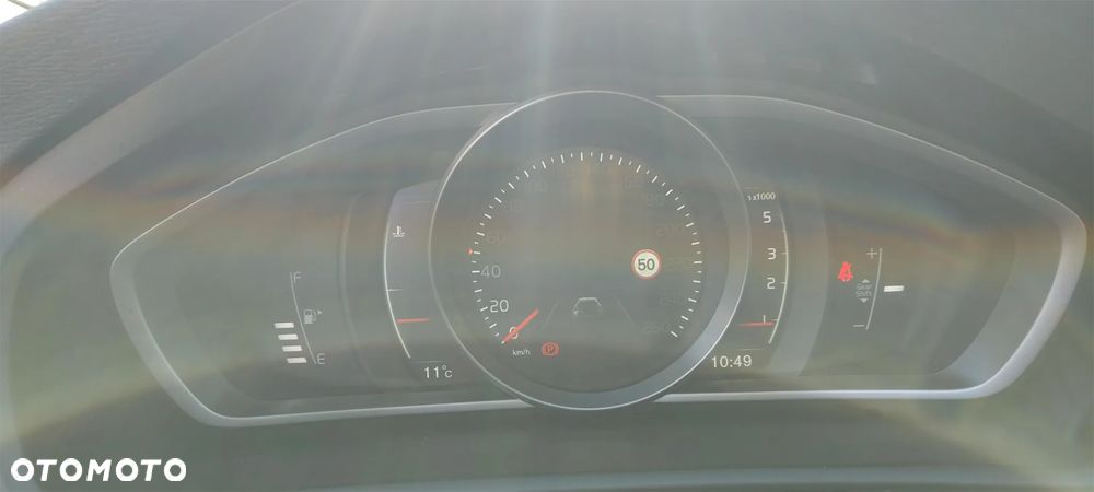 Volvo V40 D2 Momentum - 21
