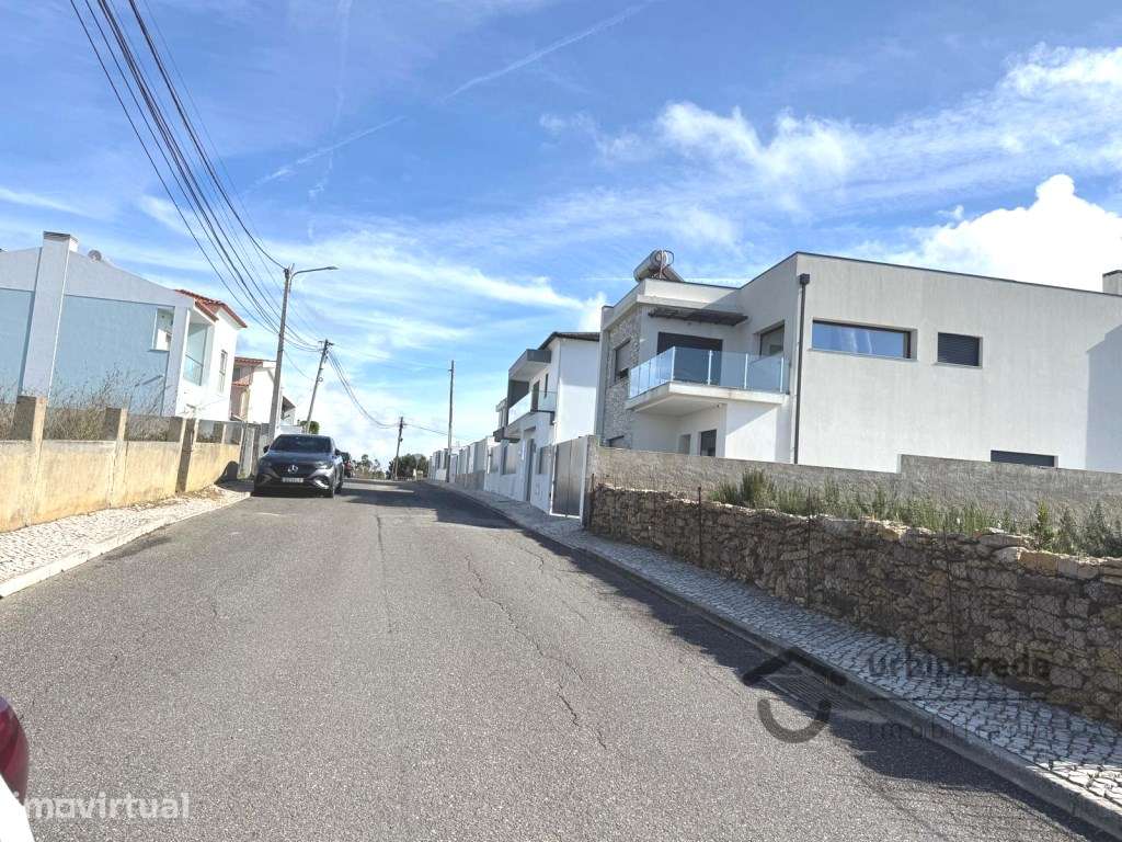 Terreno com 300m2 em Alcabideche - Grande imagem: 3/10