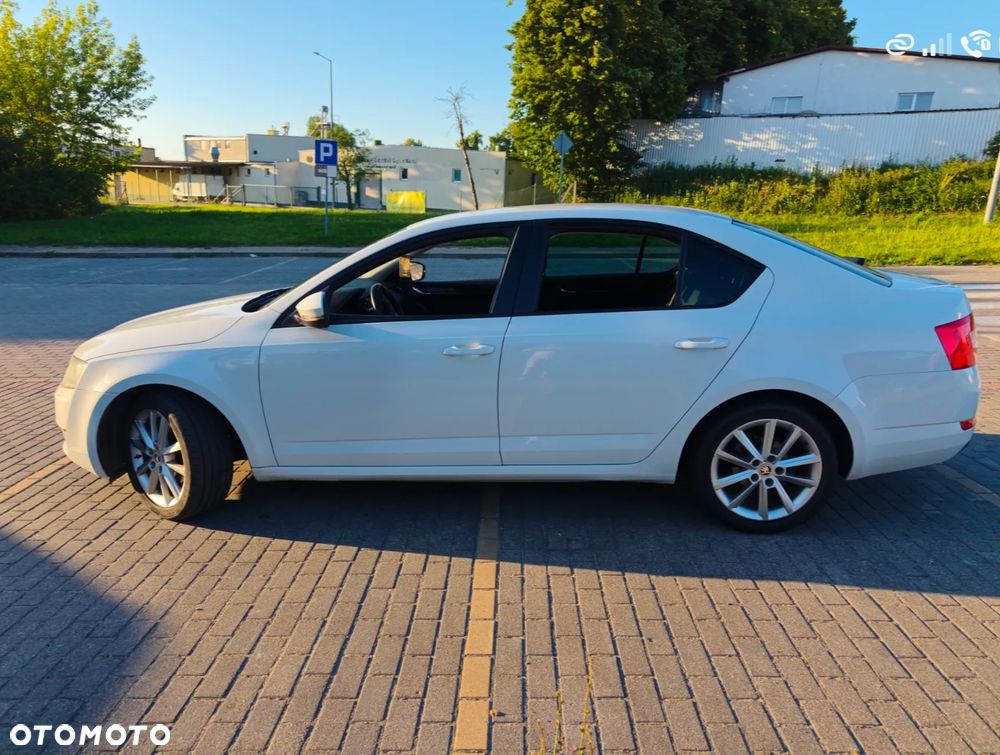Skoda Octavia 1.4 TSI Ambition - 4