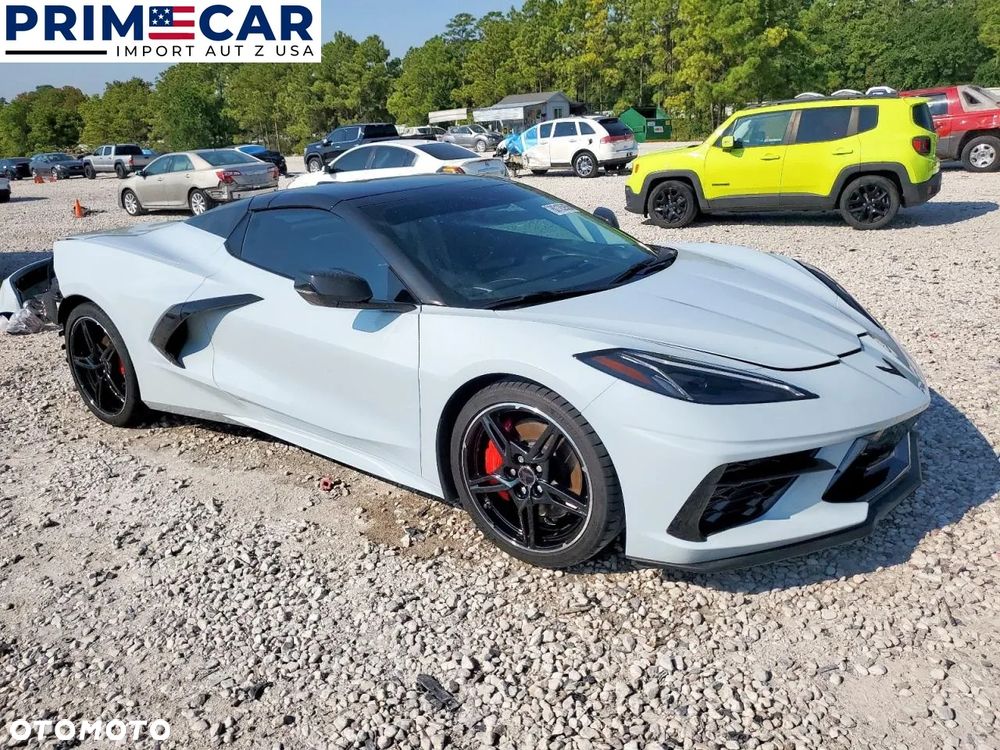 Chevrolet Corvette - 1