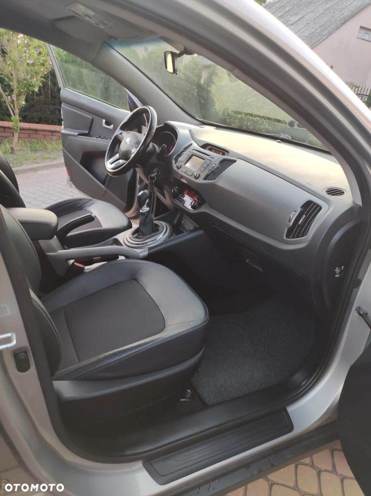 Kia Sportage 1.7 CRDI 2WD Spirit - 13