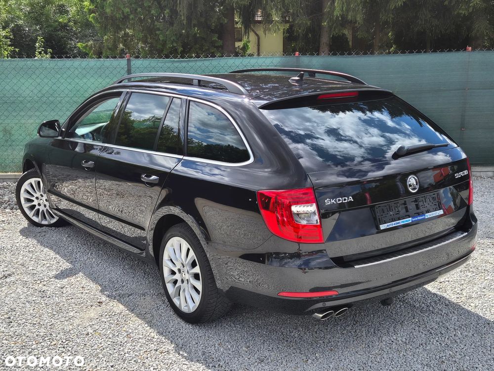 Skoda Superb 2.0 TDI DSG Elegance - 6