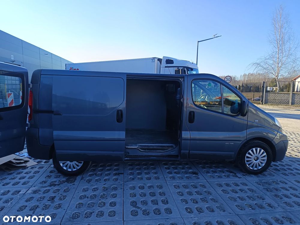 Renault TRAFIC 2.0 - 2