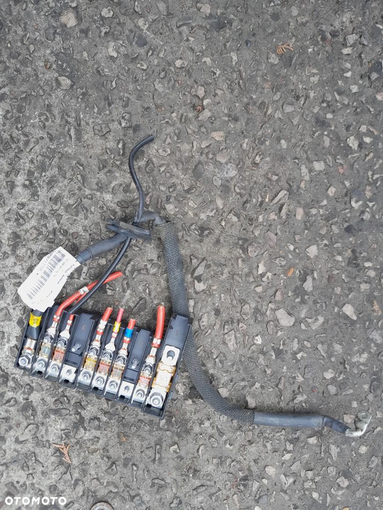 Skrzynka bezpieczników VW T5 2.5 TDI 130 KM - 1