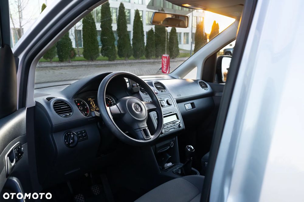 Volkswagen Caddy - 11