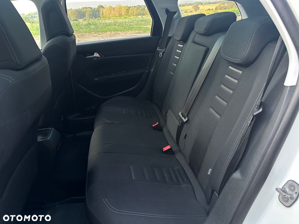 Peugeot 308 155 THP Allure - 26