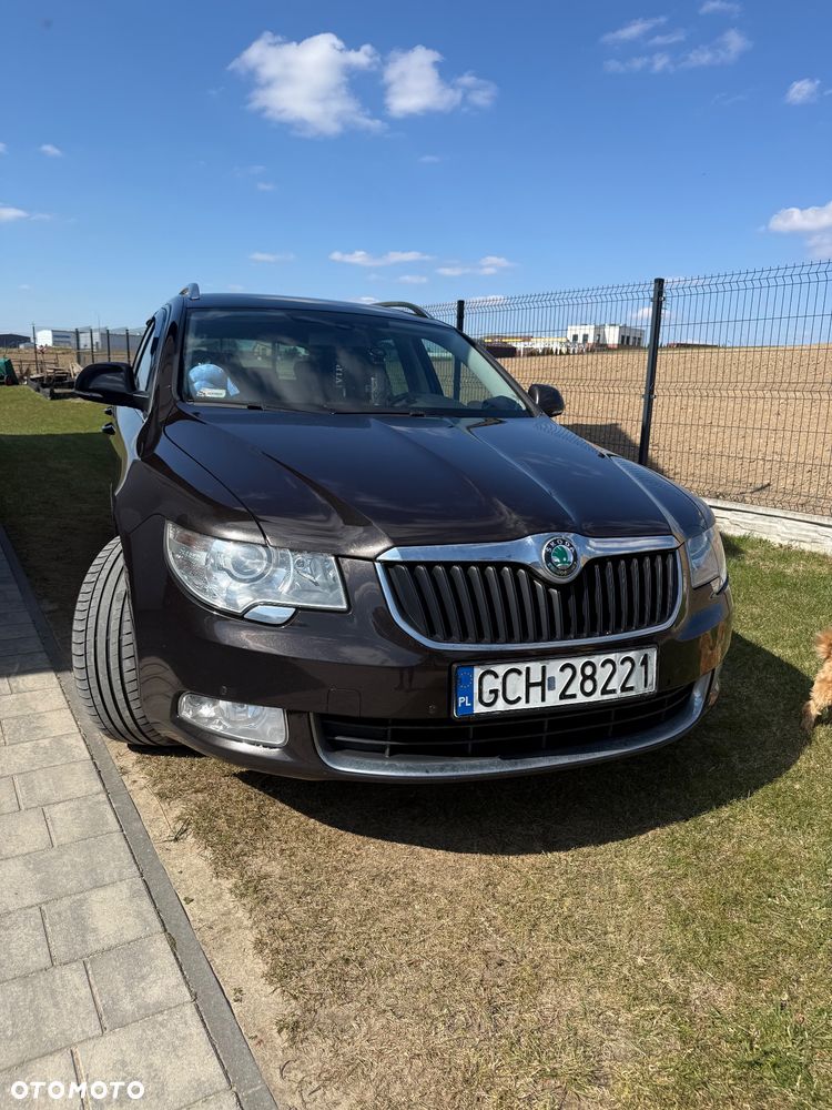 Skoda Superb 2.0 TDI Business DSG - 1
