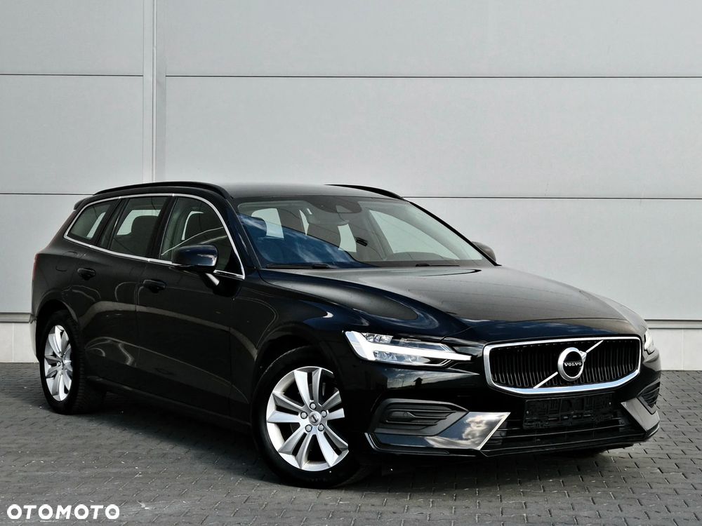 Volvo V60 B3 B DKG Momentum Pro - 10
