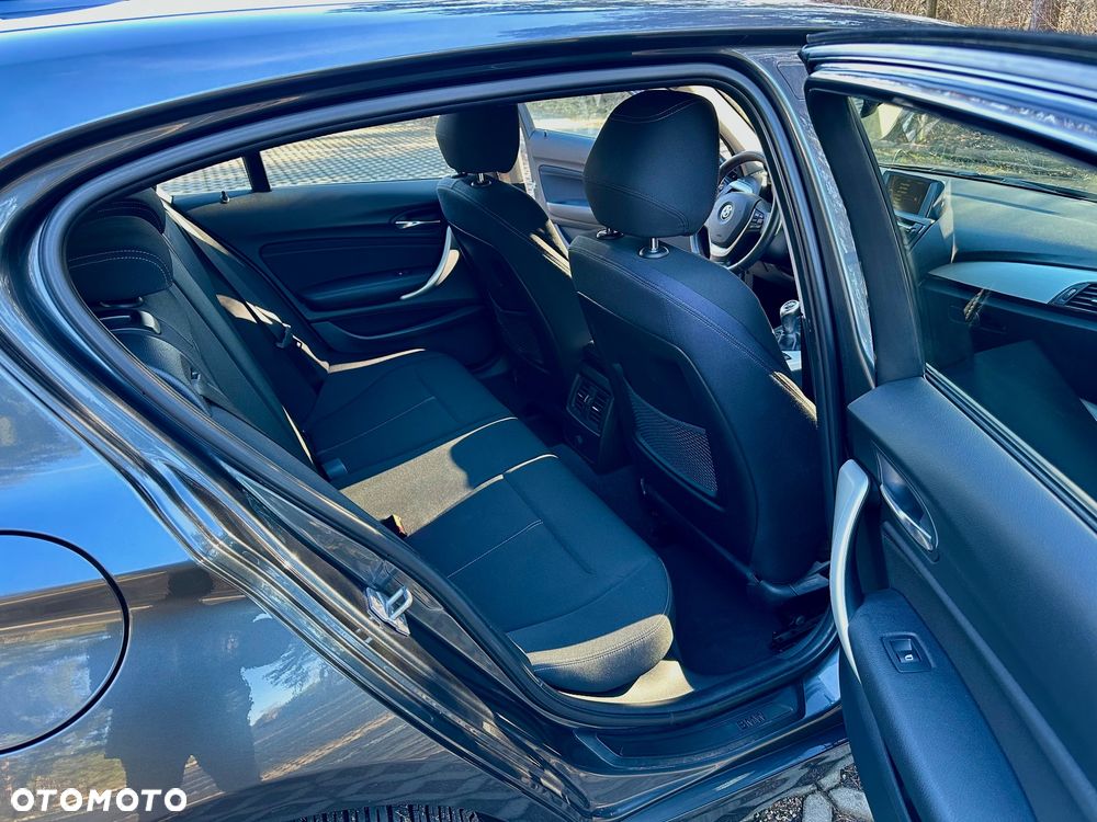 BMW Seria 1 118i Sport Line - 6