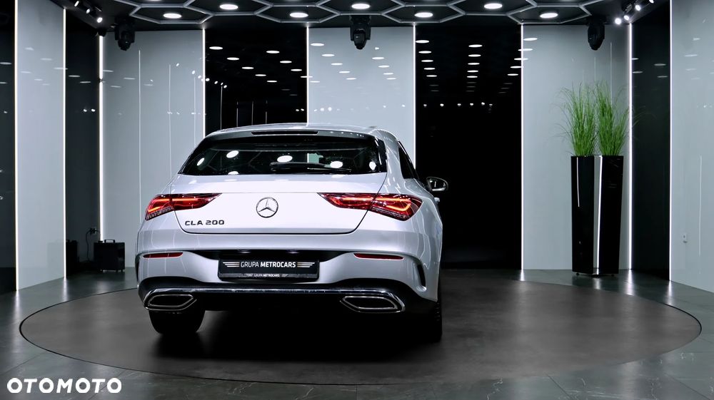 Mercedes-Benz CLA 200 AMG Line 7G-DCT - 7