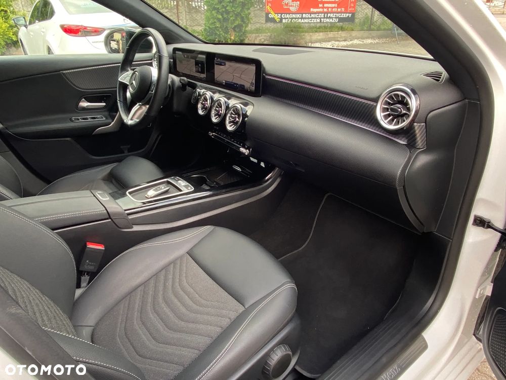 Mercedes-Benz Klasa A 250 e PHEV Progressive 8G-DCT - 28