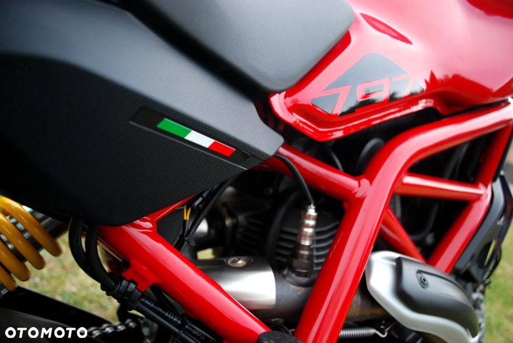 Ducati Monster - 8