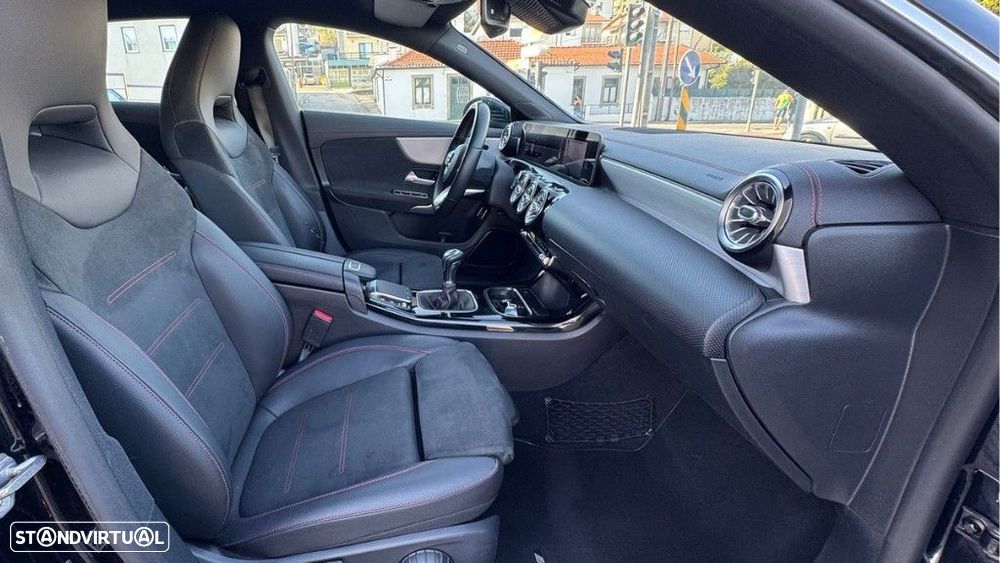Mercedes-Benz CLA 180 d AMG Line - 18