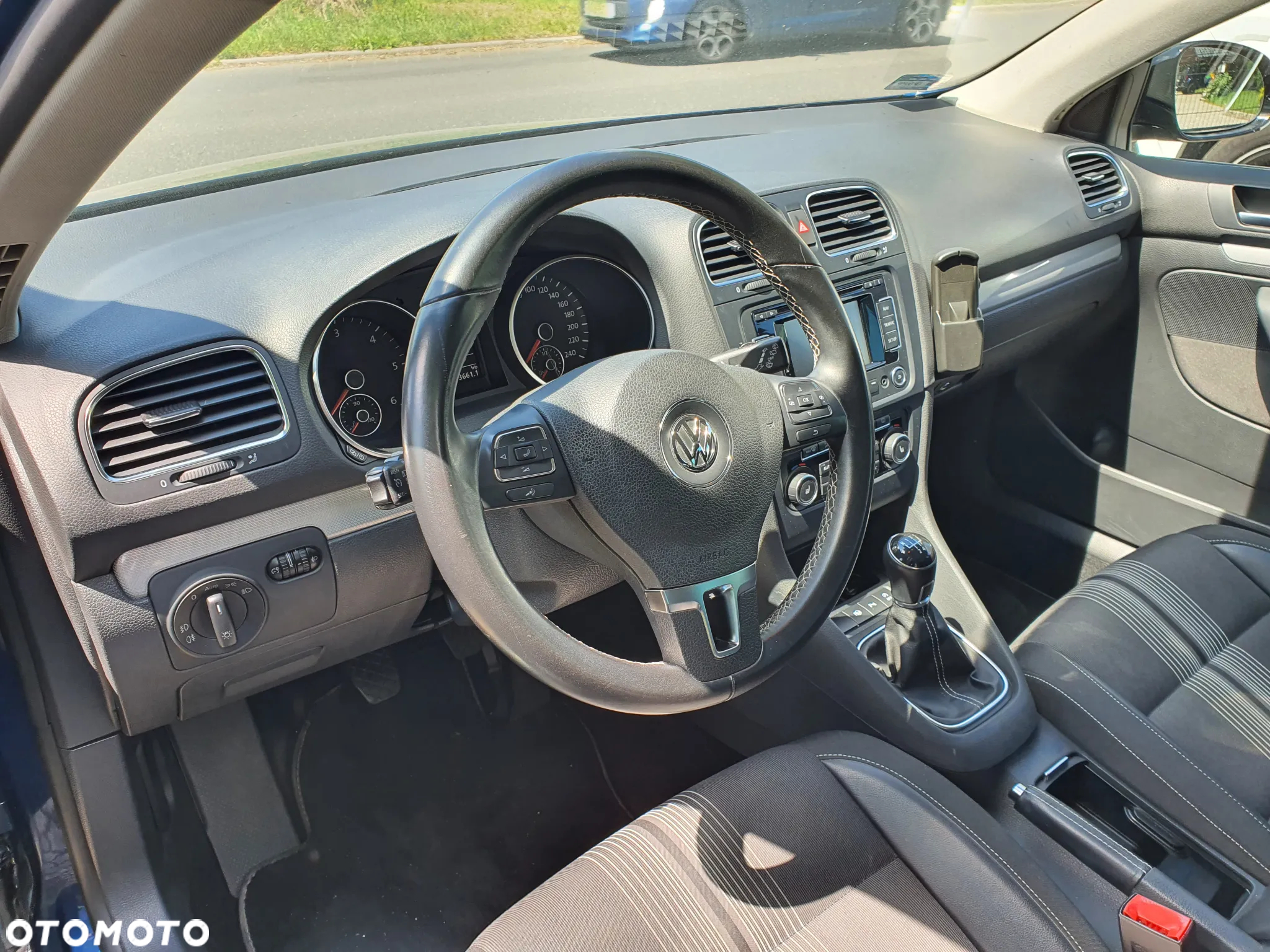 Volkswagen Golf Variant 1.6 TDI DPF MATCH - 22