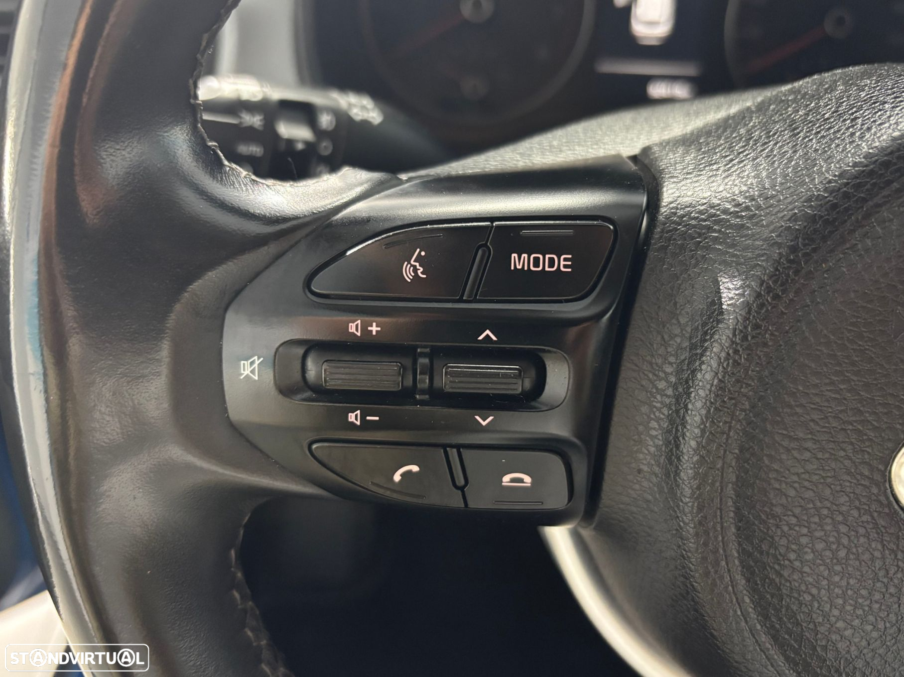 Kia Stonic 1.0 T-GDI EX - 17