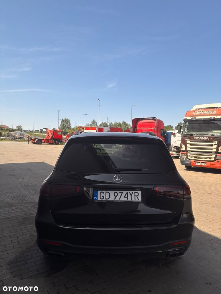 Mercedes-Benz GLS - 18