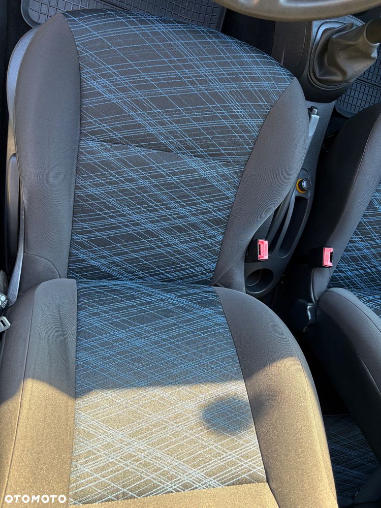 Renault Clio 1.2 16V 75 Collection - 18