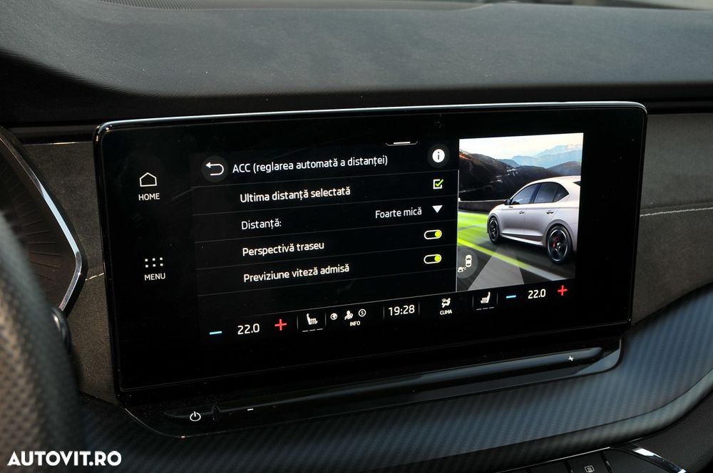 Skoda Octavia 2.0 TSI DSG RS - 18