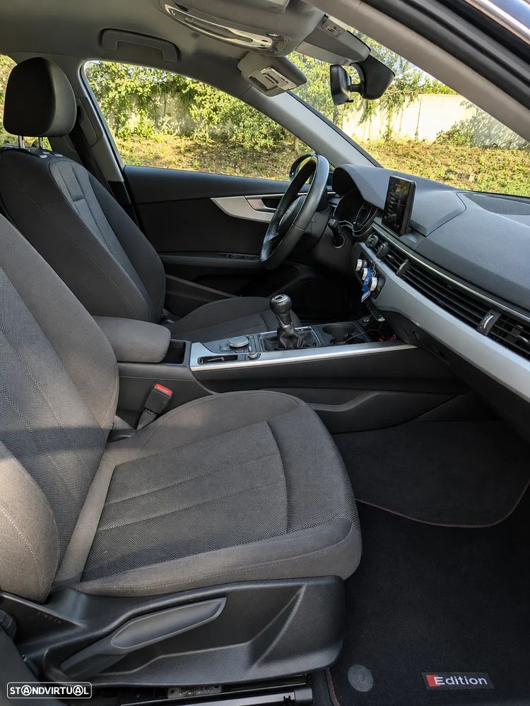 Audi A4 Avant 2.0 TDI Business Line - 18