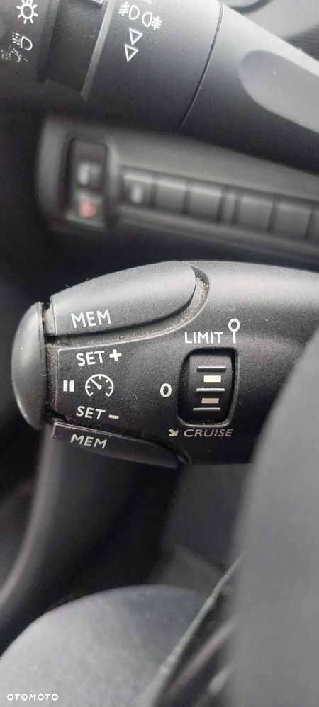 Peugeot 308 1.6 HDi Active - 25