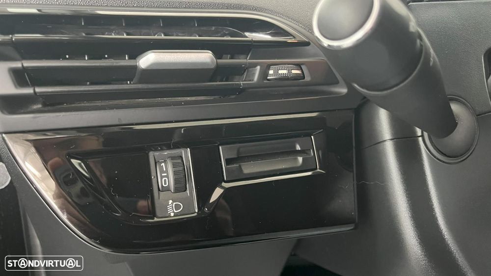 Citroën C4 Spacetourer 1.5 BlueHDi Shine EAT8 - 17