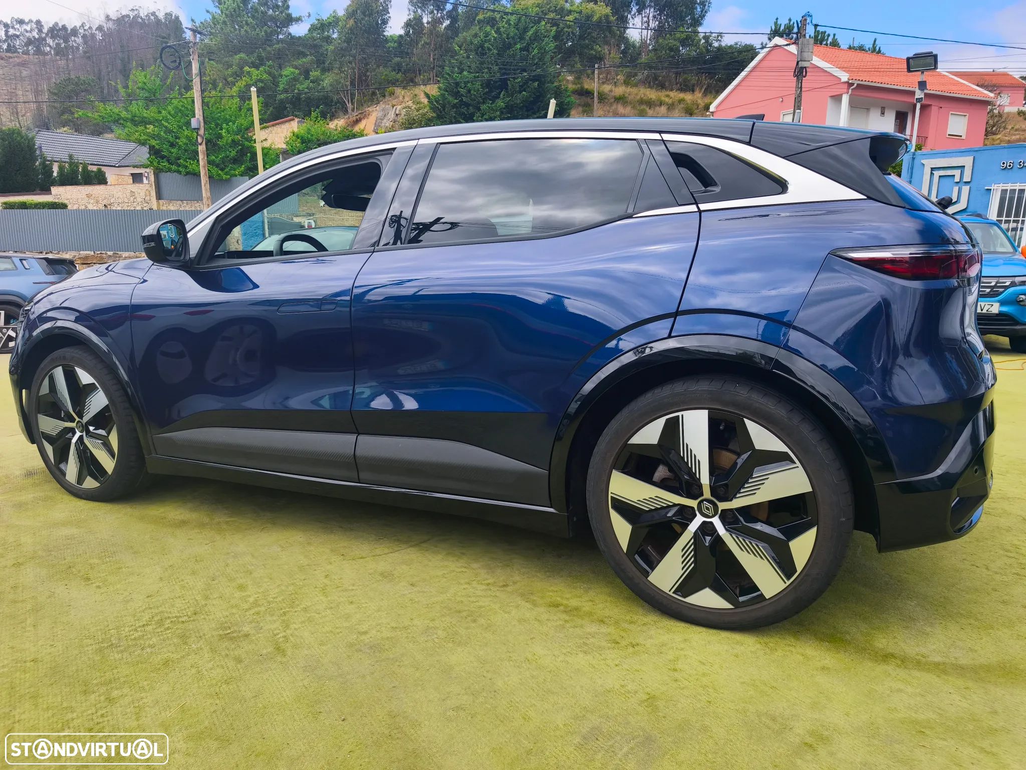 Renault Mégane E-Tech EV60 220hp optimum charge Techno - 1