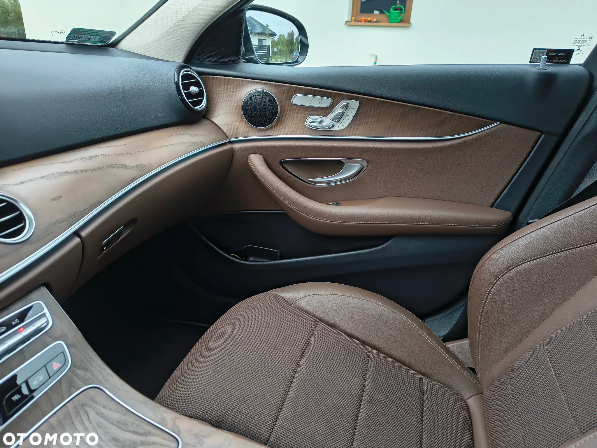 Mercedes-Benz Klasa E - 7