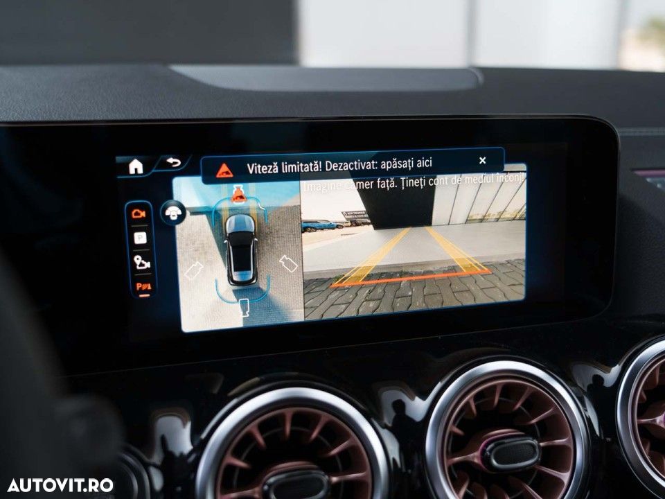 Mercedes-Benz EQA 300 4MATIC - 35