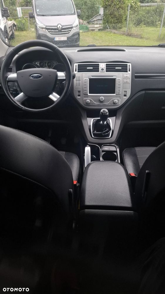 Ford Kuga 2.0 TDCi 4WD Titanium Plus - 22