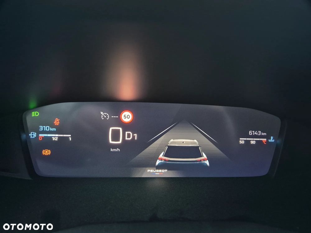 Peugeot 2008 PureTech 130 EAT8 Allure - 10