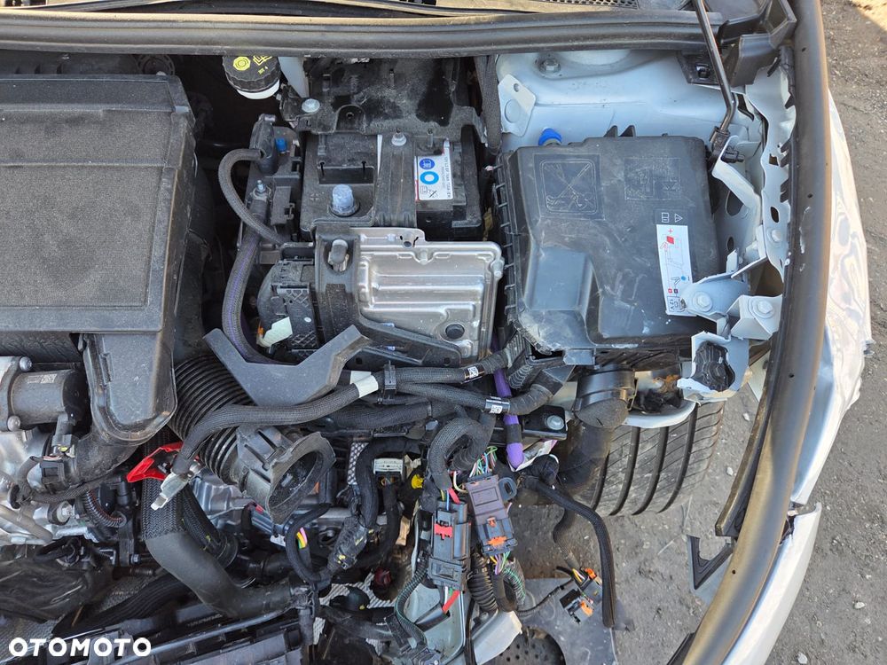 Peugeot 308 - 5