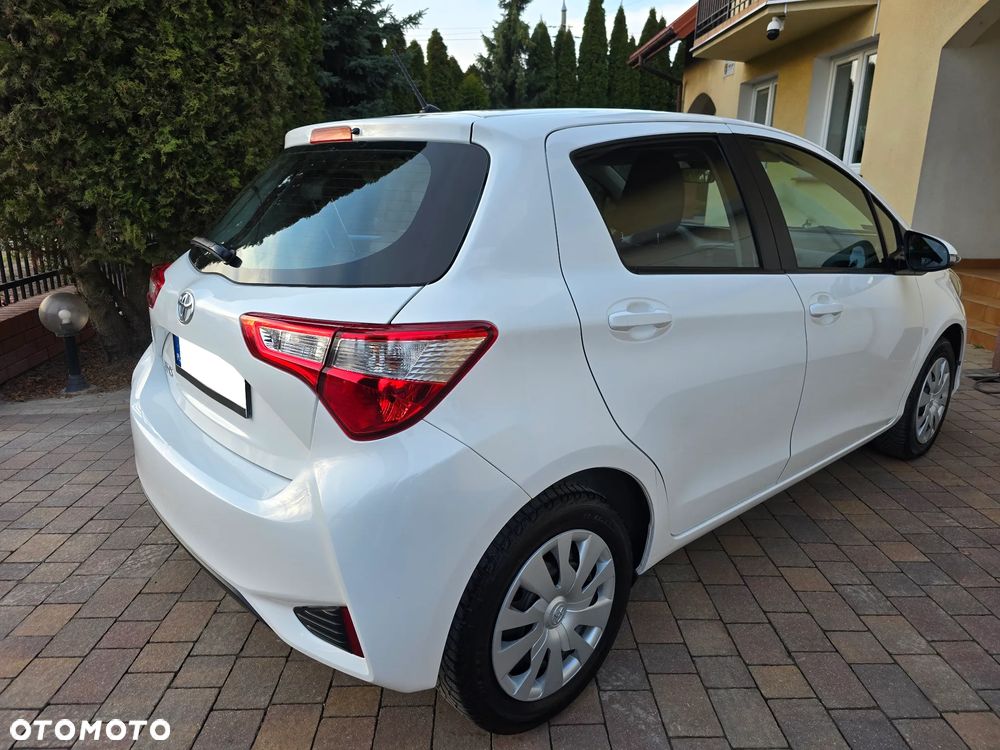 Toyota Yaris 1.0 VVT-i - 5